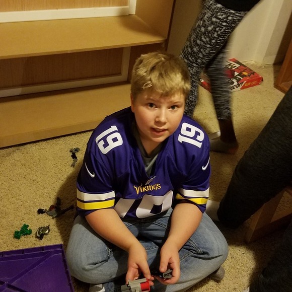 Meet your Posher, Hunter - Picture 1 of 1